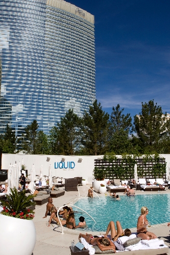 Official Website of Liquid Pool Lounge at ARIA Resort & Casino