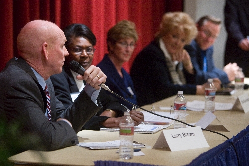 Las Vegas mayoral hopefuls see many job opportunities | Las Vegas Review-Journal