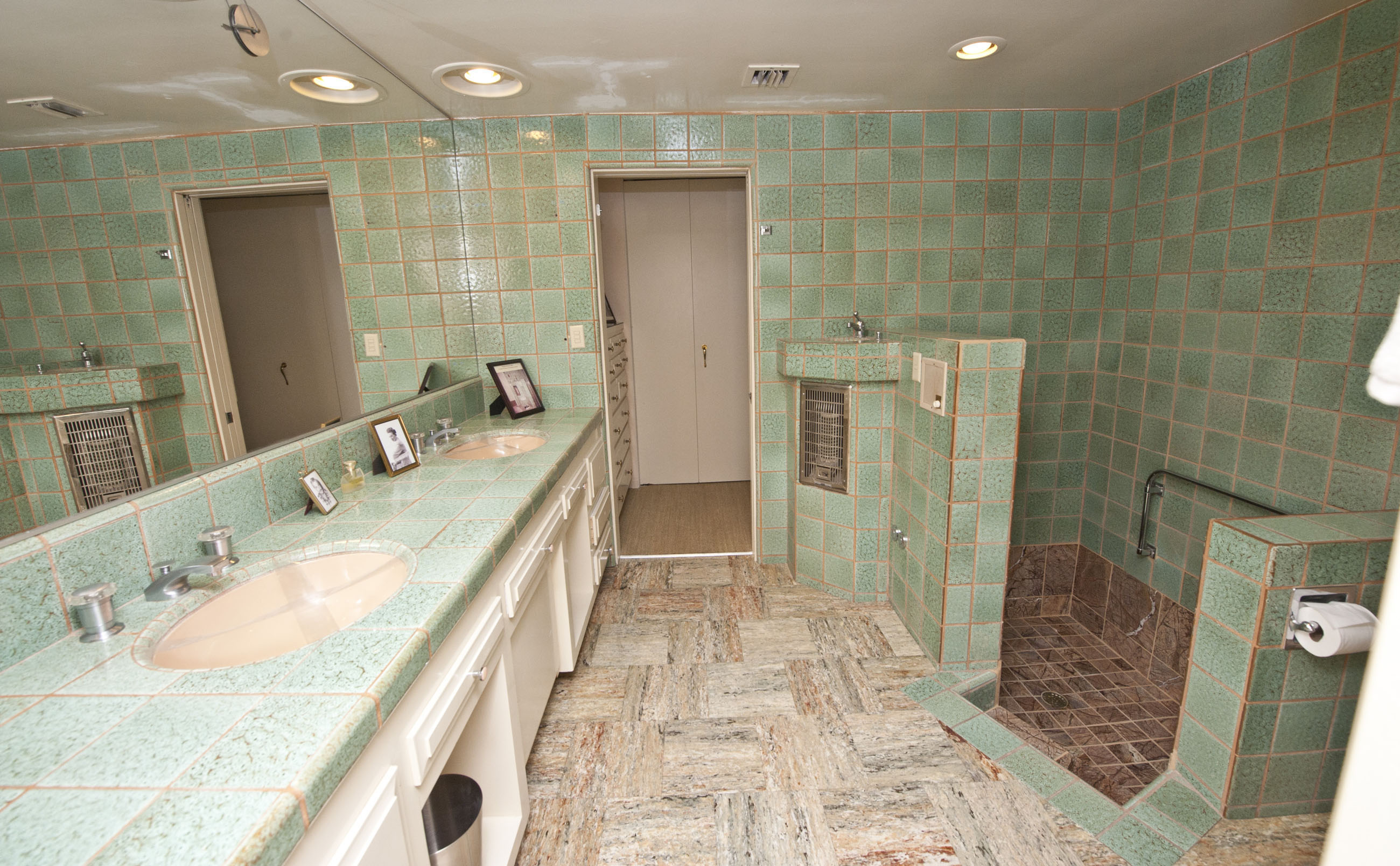 Morelli House Las Vegas ReviewJournal