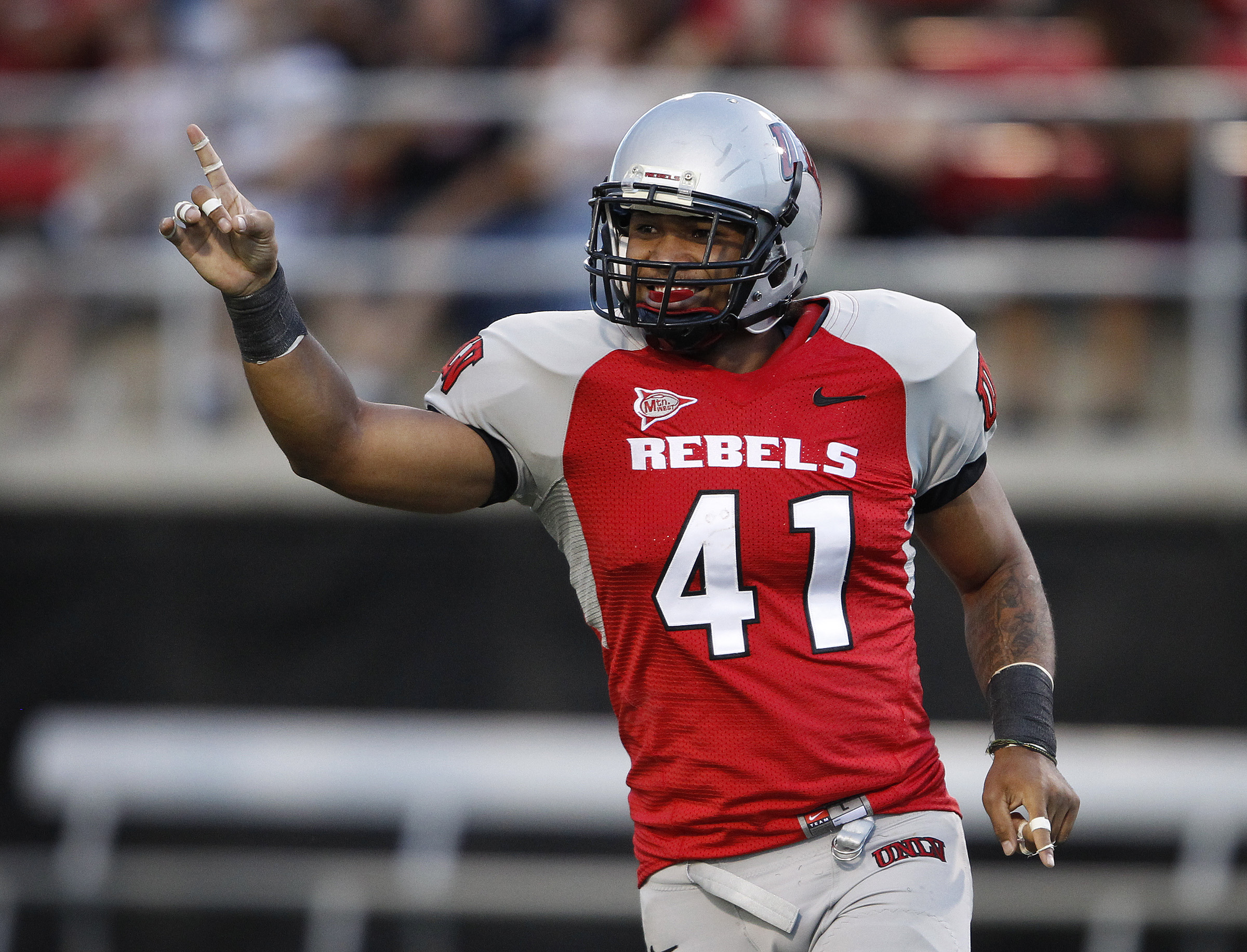 unlv_maka_interception1_092411