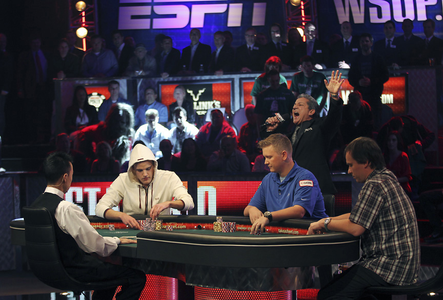 2011 World Series of Poker Final Table, Day Two Business