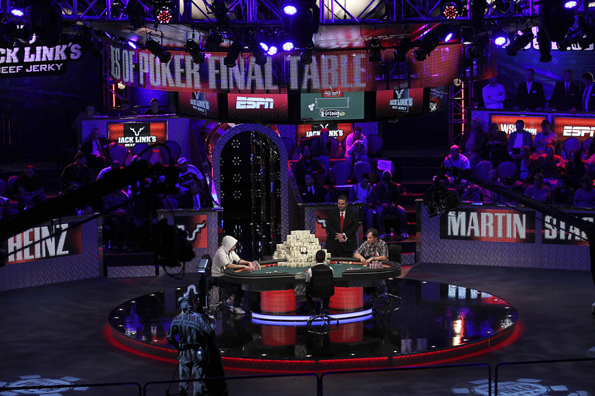2011 World Series of Poker Final Table, Day Two Las Vegas ReviewJournal
