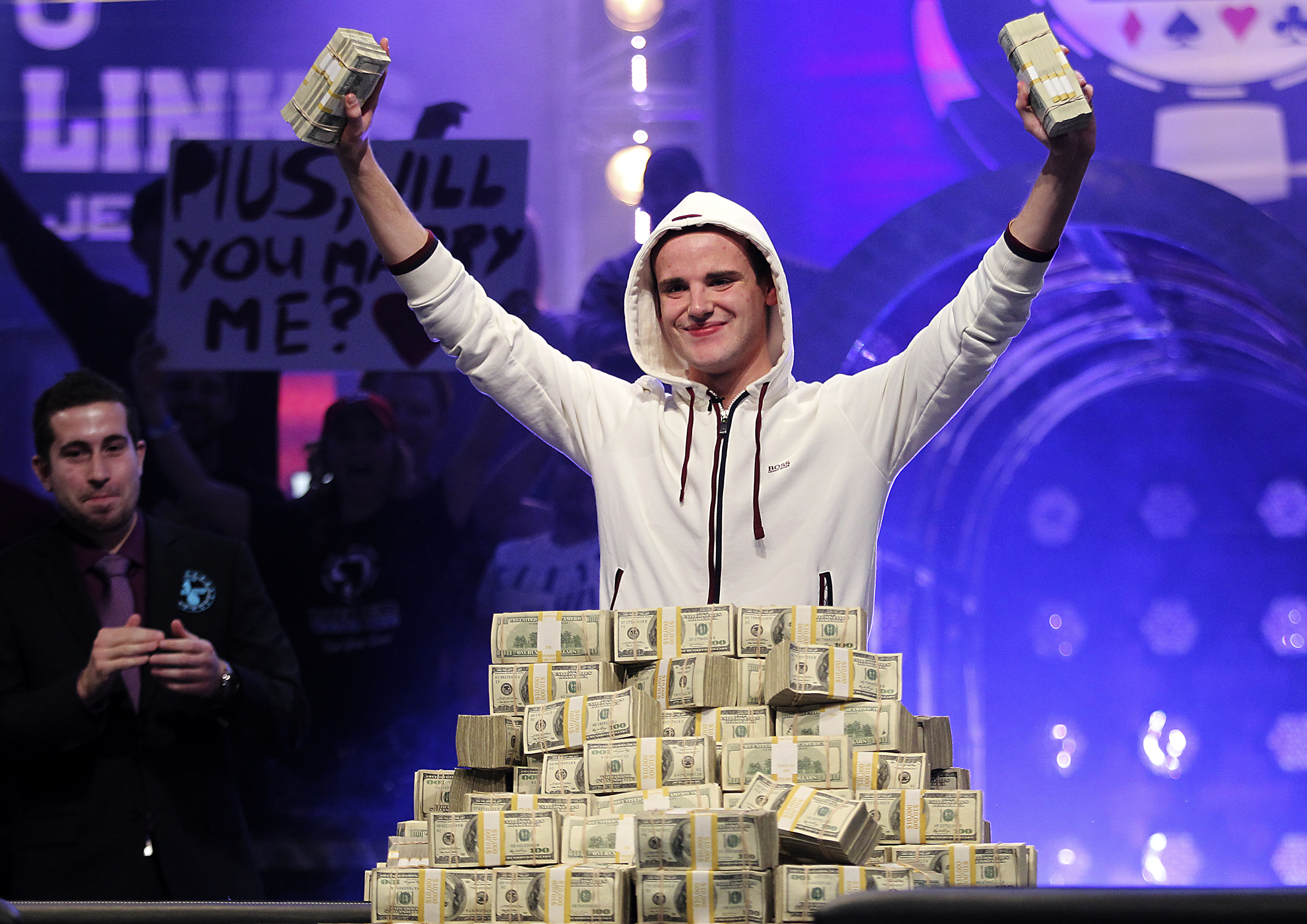 2011 World Series of Poker Final Table, Day Two Las Vegas ReviewJournal