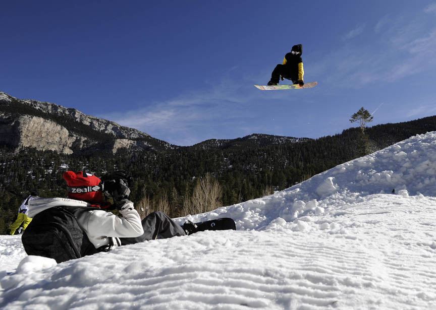 Las Vegas Ski and Snowboard Resort opens on Mount Charleston Las