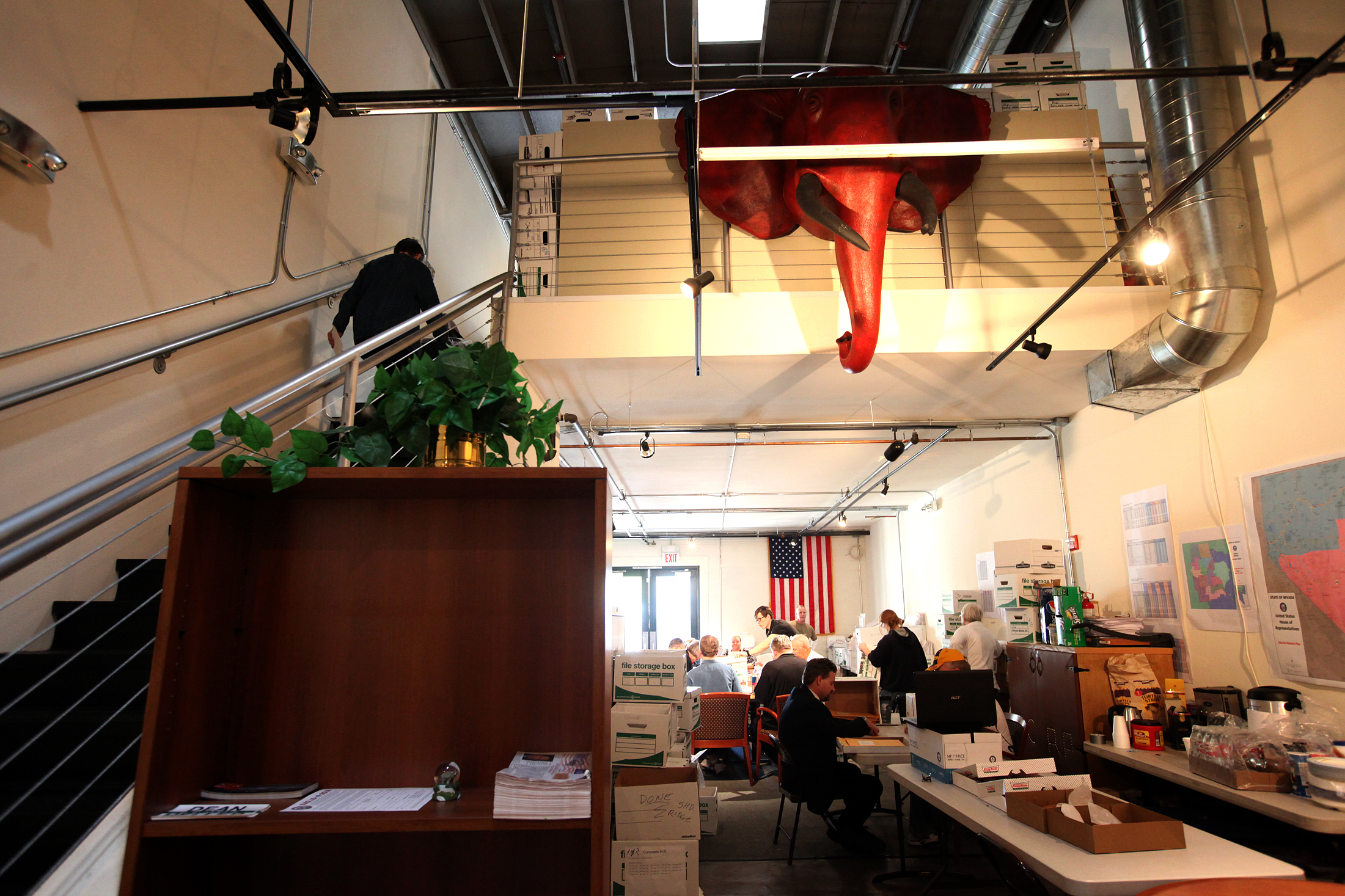 caucus_020512_03