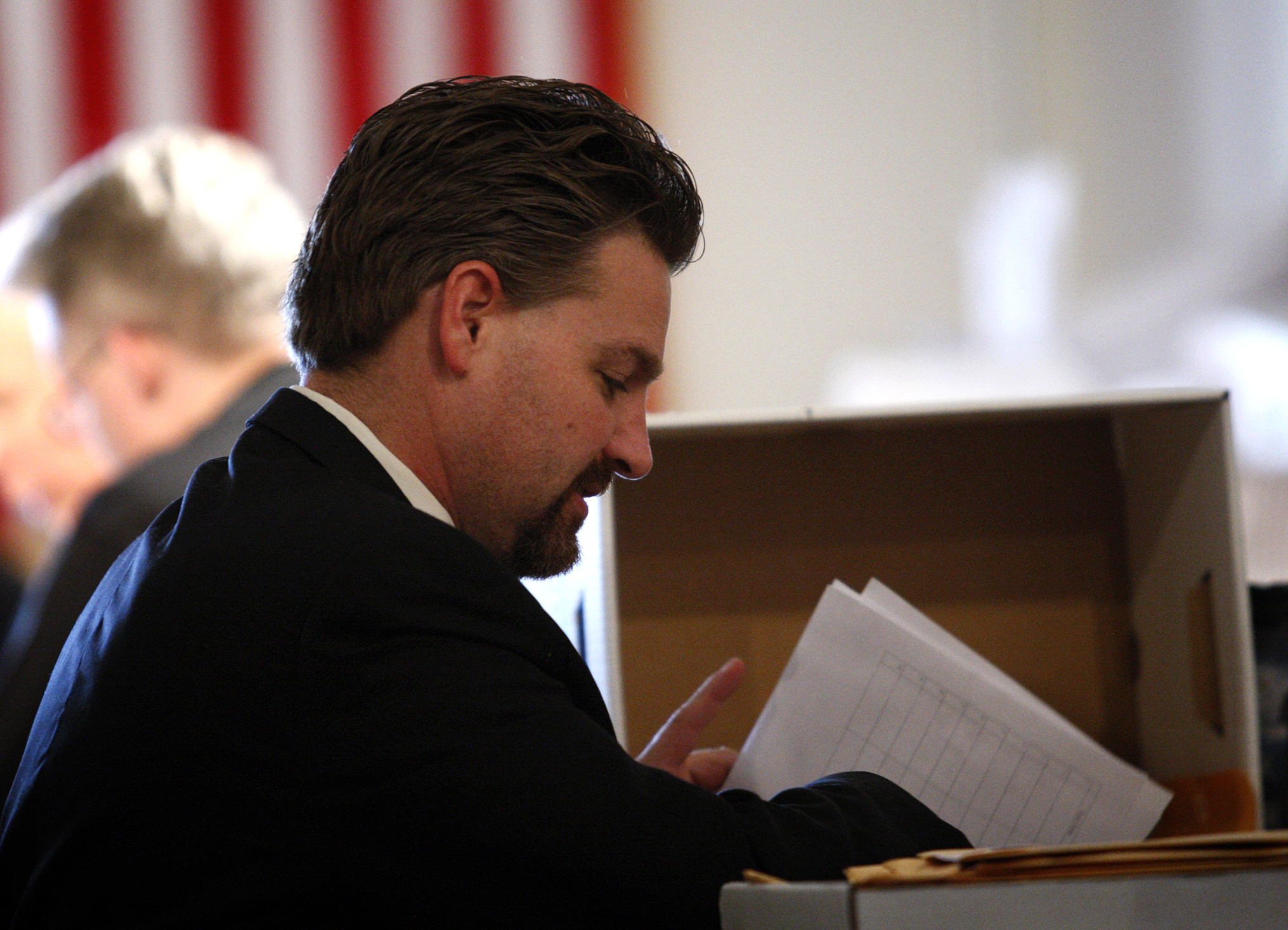 caucus_020512_08