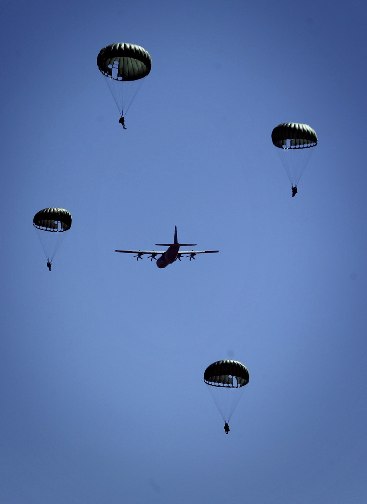 MOBILITY AIR_052412JS_0241