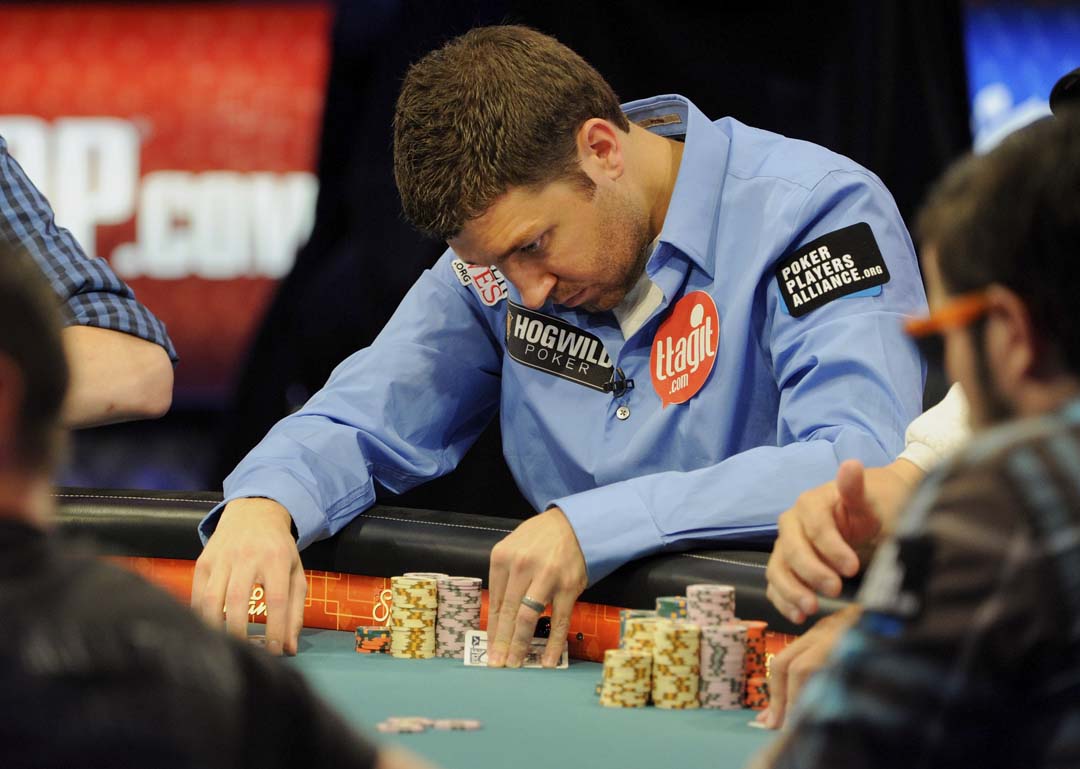 Play begins at Final Table, World Series of Poker, 2012 Las Vegas