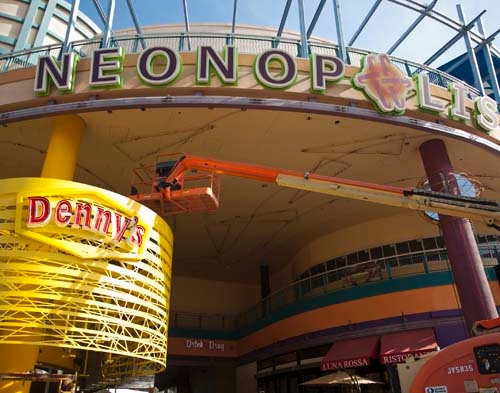 Las Vegas Wedding Chapels include Denny's on Valentine's Day