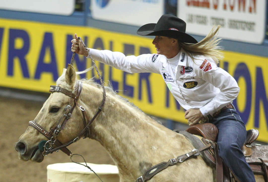 Barrel Racing in Round 4 of the NFR Las Vegas ReviewJournal