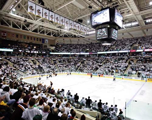 UND hockey team unveils jerseys for Las Vegas game - Grand Forks