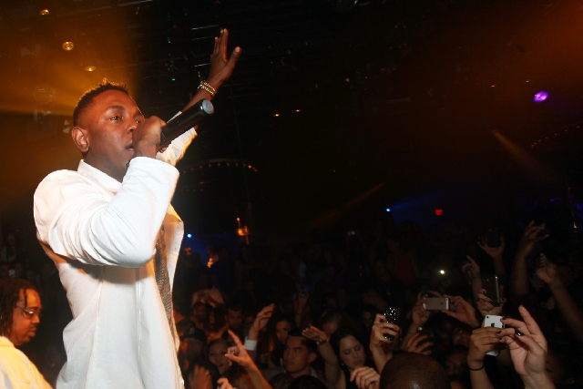 Kendrick Lamar performed Friday at 1 Oak nightclub.