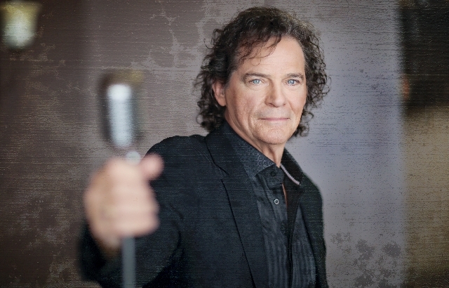 B.J. Thomas, a headliner since the 1960s, will be singing this weekend at the Suncoast.