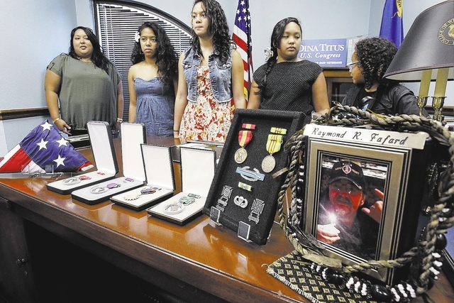 K.M. Cannon/Las Vegas Review-Journal Relatives of the late Army Sgt. Raymond Fafard await an awards ceremony Tuesday honoring him in Las Vegas. Family members, from left, are daughter Audria Ferna ...