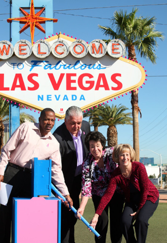 Las Vegas retires new pink logo, returns to traditional city seal - The  Nevada Independent