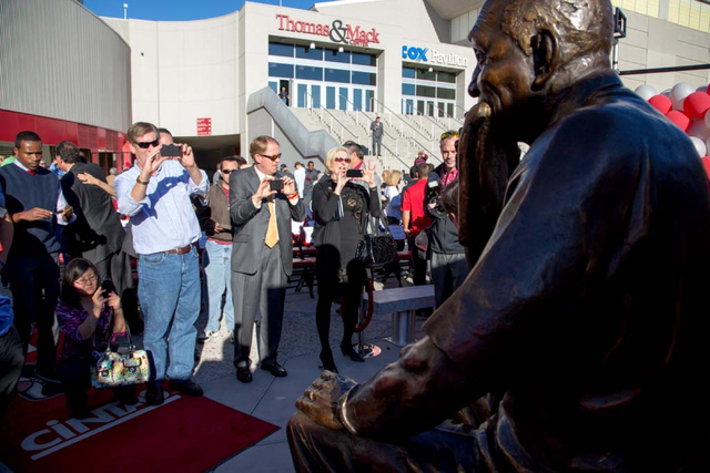 Fans line up to take pictures after the unveiling of the Jerry Tarkanian statue at UNLV's Thomas & Mack Center outdoor plaza on Wednesday Oct. 30, 2013. (Alex Federowicz/Las Vegas Review-Journal)