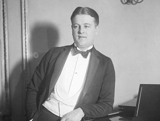 Gene Austin sold more than 80 million records and popularized love songs like “My Blue Heaven” and “Bye Bye Blackbird.” He lost to Grant Sawyer in the 1962 race for governor. (Library of C ...
