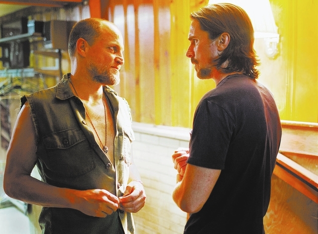 M 223 (Let to right.) Woody Harrelson and Christian Bale star in Relativity MediaÕs Out of the Furnace. Photo Credit: Kerry Hayes© 2012 Relativity Media