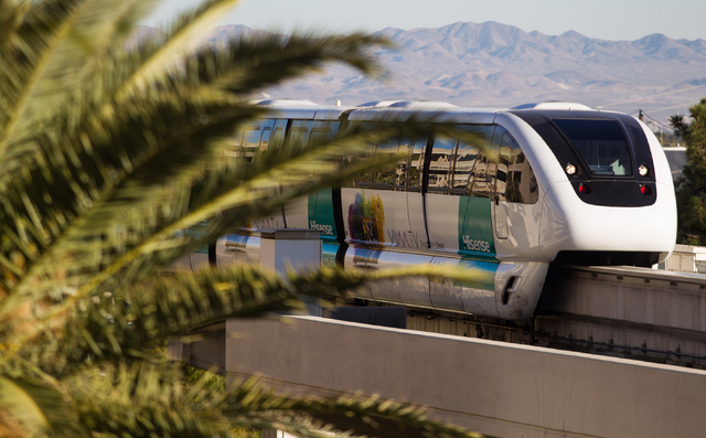 The Las Vegas Monorail heads northbound towards the MGM Grand in Las Vegas on Wednesday. (Chase Stevens/Las Vegas Review-Journal)