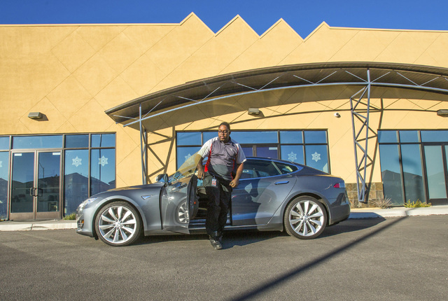 Tesla Motors dealership powers up in Las Vegas | Las Vegas Review-Journal