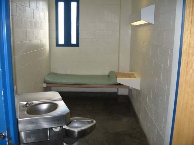 A cell at the Clark County Detention Center is shown in this file photo. (Review-Journal File Photo)