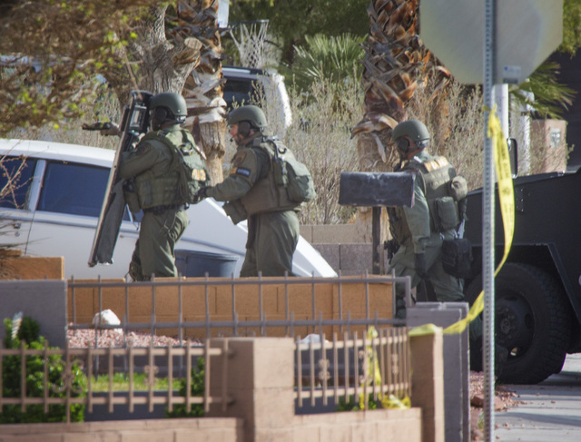 Barricade situation at southwest Las Vegas home puts school on lockdown ...