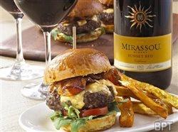 Easy tips and menu for outdoor entertaining