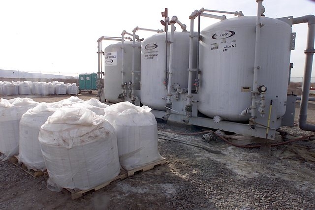 Kerr-McGee equipment uses ionization resin -- shown here in white bags -- to remove perchlorate from groundwater. (File, Gary Thompson/Las Vegas Review-Journal)