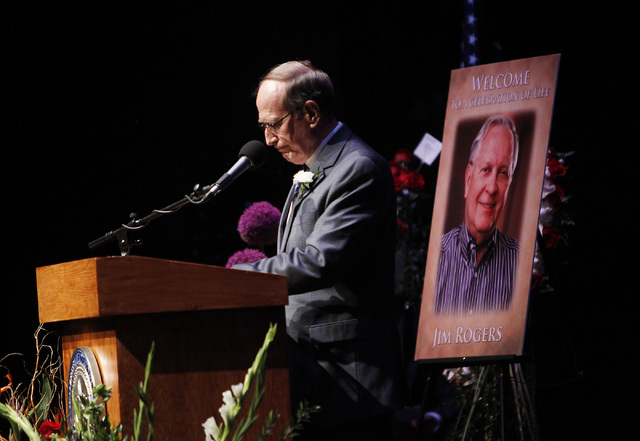 Senator Richard Bryan speaks during the memorial service for the late Jim Rogers at Ham Concert Hall at UNLV in Las Vegas on Saturday, June 21, 2014. (Jason Bean/Las Vegas Review-Journal)