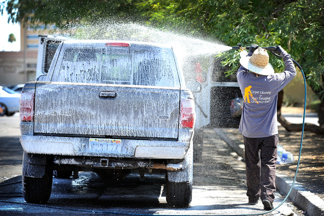 Car Wash for Kids  Drive-thru Carwash fun 