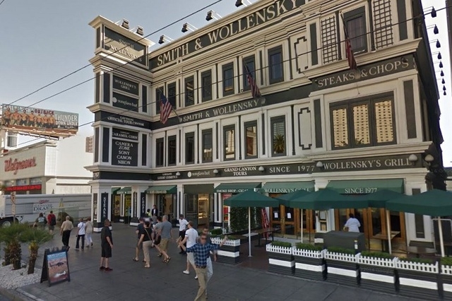 Smith & Wollensky at 3767 Las Vegas Blvd. (Courtesy, Google Maps)