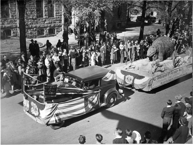 The Nevada Day parade marks the state’s 75th anniversary in Carson City in 1939. Nevada was home to about 100,000 people then, making it the least-populated state. (Courtesy Nevada State Library ...