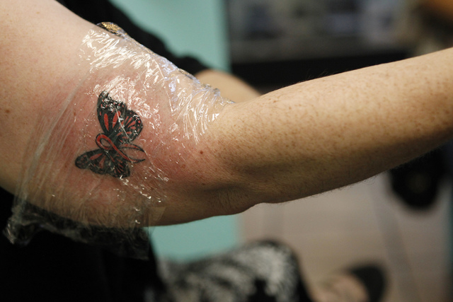 Pink tattoos tell the stories of breast cancer battles | Las Vegas Review-Journal Pink tattoos tell the stories of breast cancer battles | Las Vegas Review-Journal