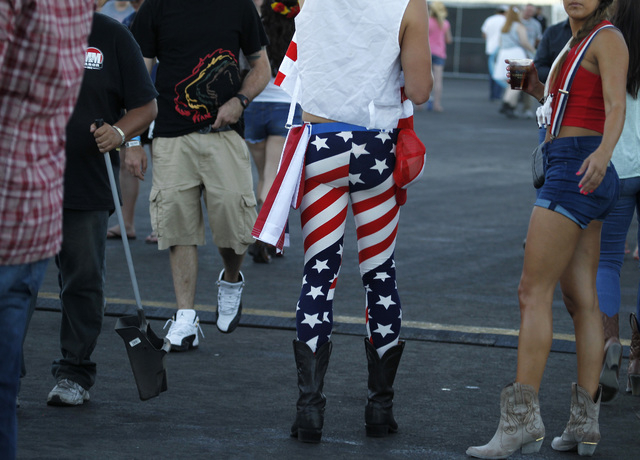 A fan displays his patriotism at the Route 91 Harvest country music festival at the MGM Resorts Village in Las Vegas on Sunday, October 5, 2014. (Justin Yurkanin/Las Vegas Review-Journal)