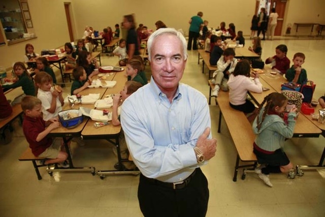 Former Las Vegas developer Stephen Aizenberg, shown here in 2008, was killed July 17 in a neighbor’s driveway in Southern Utah. (Vic Valbuena Bareng/View, file)