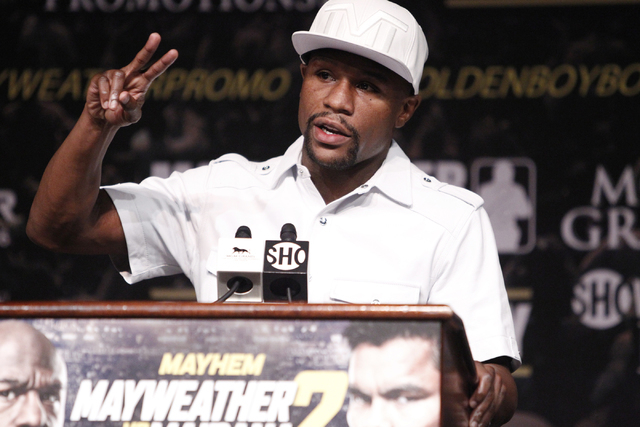 Floyd Mayweather says he want to fight Manny Pacquiao in May. (Erik Verduzco/Las Vegas Review-Journal File)