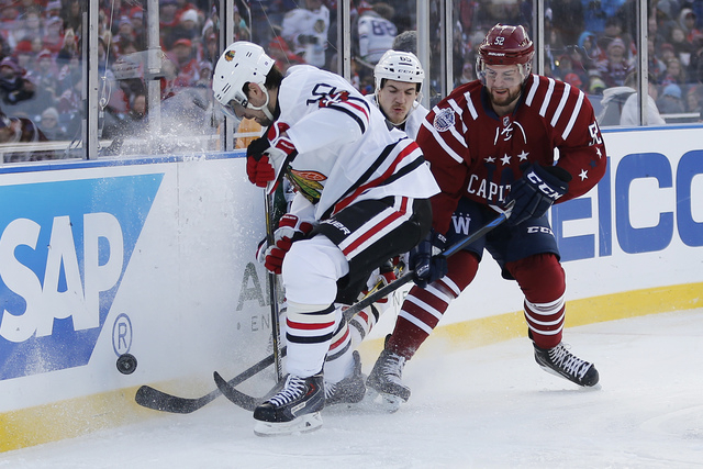 Capitals top Blackhawks in Winter Classic