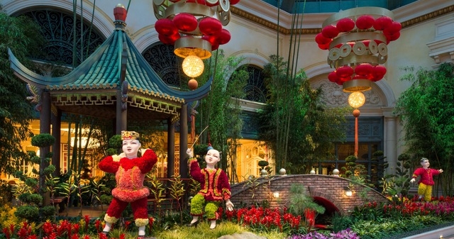 Bellagio's Conservatory & Botanical Gardens in Las Vegas Celebrates Lunar  New Year with Festive “Eye of the Tiger” Display Through March 5 – Splash  Magazines