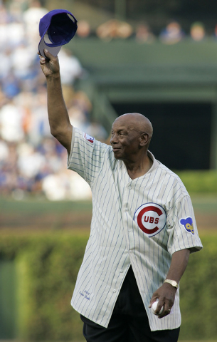 Mr. Cub' Ernie Banks dead at 83, Aviators/Baseball