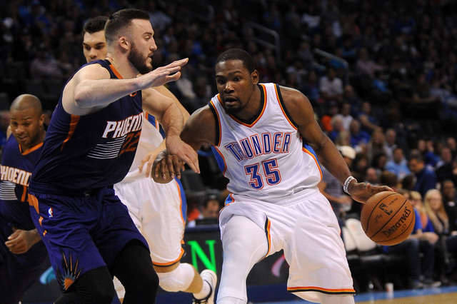 Kevin Durant scores 35 points, Suns roll past Thunder