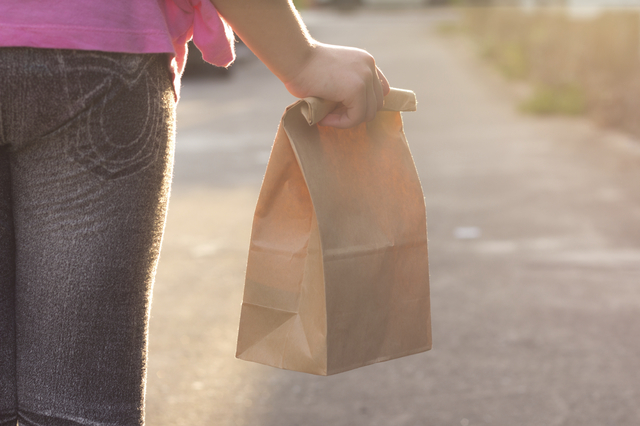 A new report finds that adults and teachers alike are concerned about how children aren't eating before they get to school. How can parents help their kids? Budget their food better.