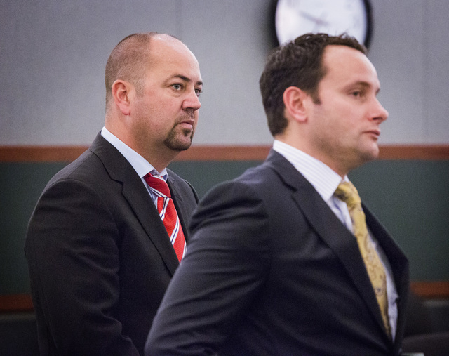 Defense attorneys Roy Nelson, left, and Josh Tomsheck appear at a hearing at the Regional Justice Center on Thursday, May 21, 2014. The two are new attorneys for Derrick Andrews, who is charged wi ...