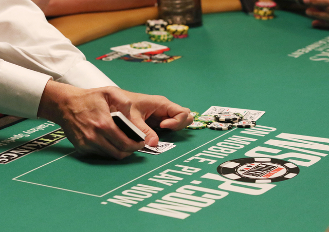 WSOP 'Colossus' event appears set to live up to name | Las Vegas  Review-Journal