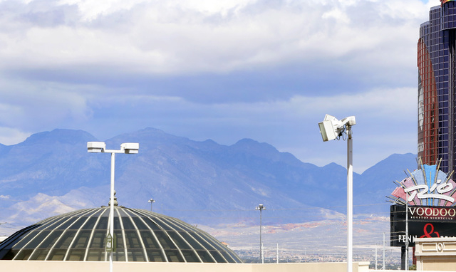 Clouds loom above the Las Vegas Valley on Friday, May 15, 2015. Thunderstorms may be in the area on Thursday with rain possible in Las Vegas on Friday. (Bizuayehu Tesfaye/Las Vegas Review-Journal) ...