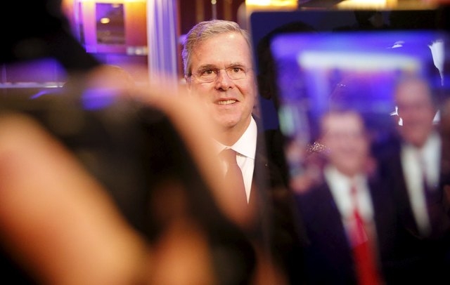 Former Florida Governor and potential Republican presidential candidate Jeb Bush arrives to addresses the Christian Democratic Union (CDU) party economic council in Berlin , Germany June 9, 2015.  ...