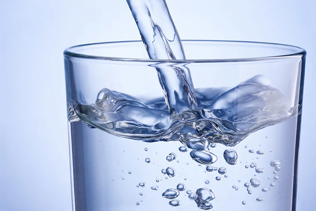 The Las Vegas Valley Water District’s annual Water Quality Report says tap water in the valley exceeds all federal and state health standards. (Thinkstock)