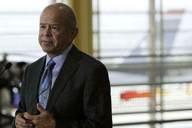 Federal Aviation Administration (FAA) Administrator Michael Huerta is shown at Reagan National Airport in Washington October 31, 2013.(REUTERS/Gary Cameron)