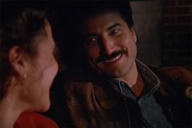 Keith Hernandez on 'Seinfeld' nerves, laughs, and kissing Elaine