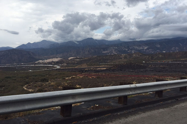 I-15 lanes reopen after ‘North Fire‘ blaze (Kristen DeSilva/Las Vegas Review-Journal)
