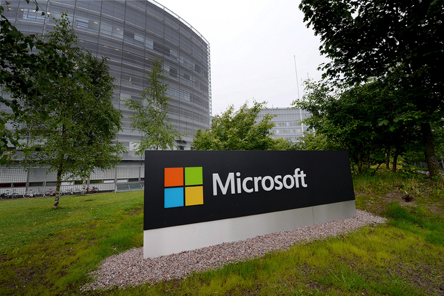 A Microsoft sign is pictured at its Finnish headquarters in Espoo, Finland July 8, 2015. (REUTERS/Mikko Stig/Lehtikuva)